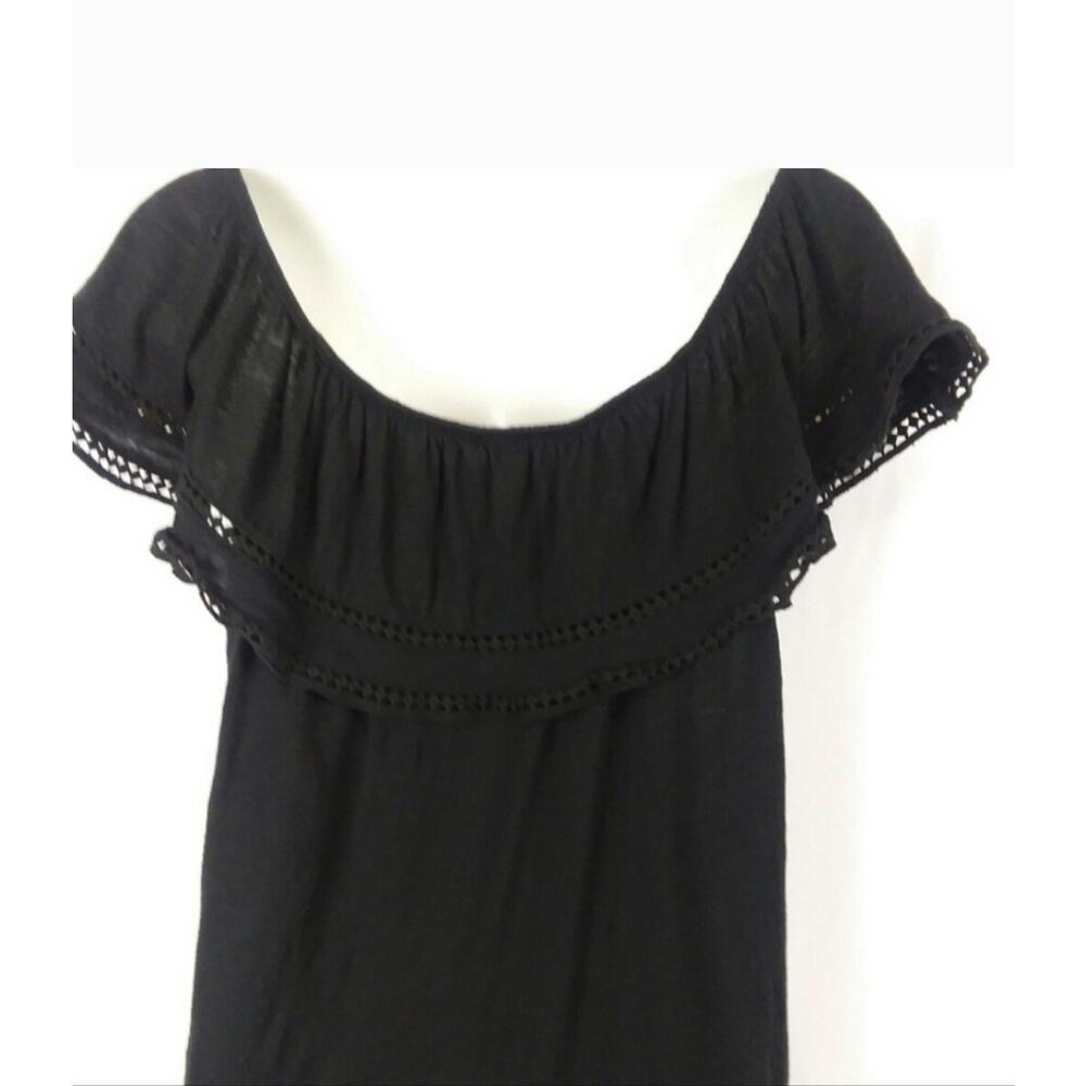 Old Navy Ruffle Top Romantic Flirty Chic Boho Eyelet Flowy Feminine